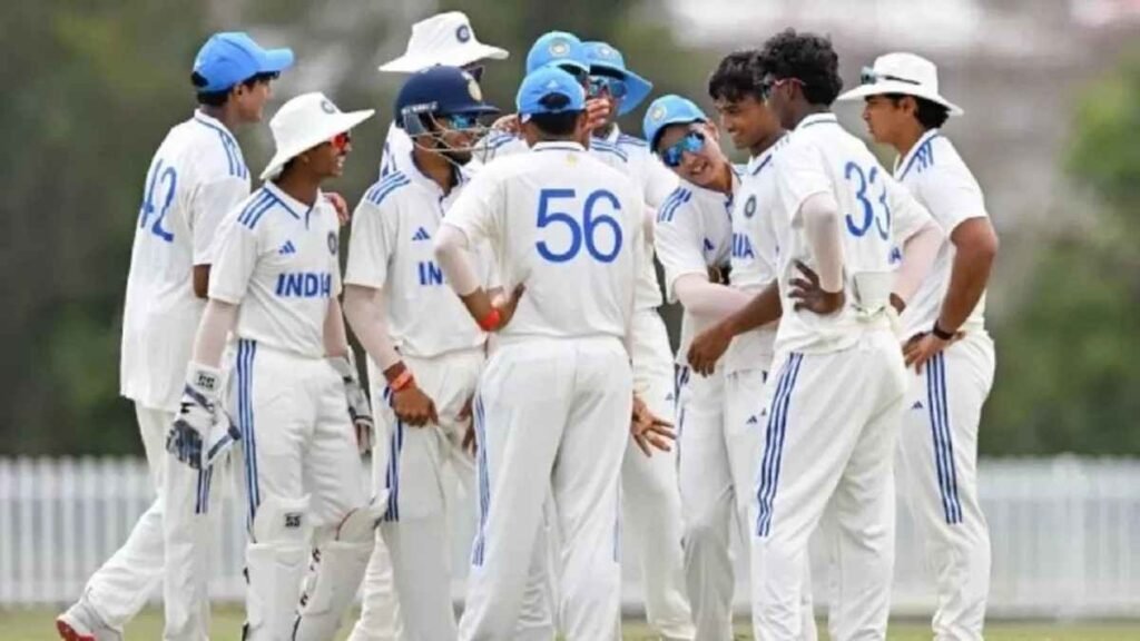 India U19 : वेदांत त्रिवेदी का शानदार शतक: मुश्किल समय में बनाए 140 रनवेदांत त्रिवेदी का शानदार शतक: मुश्किल समय में बनाए 140 रन