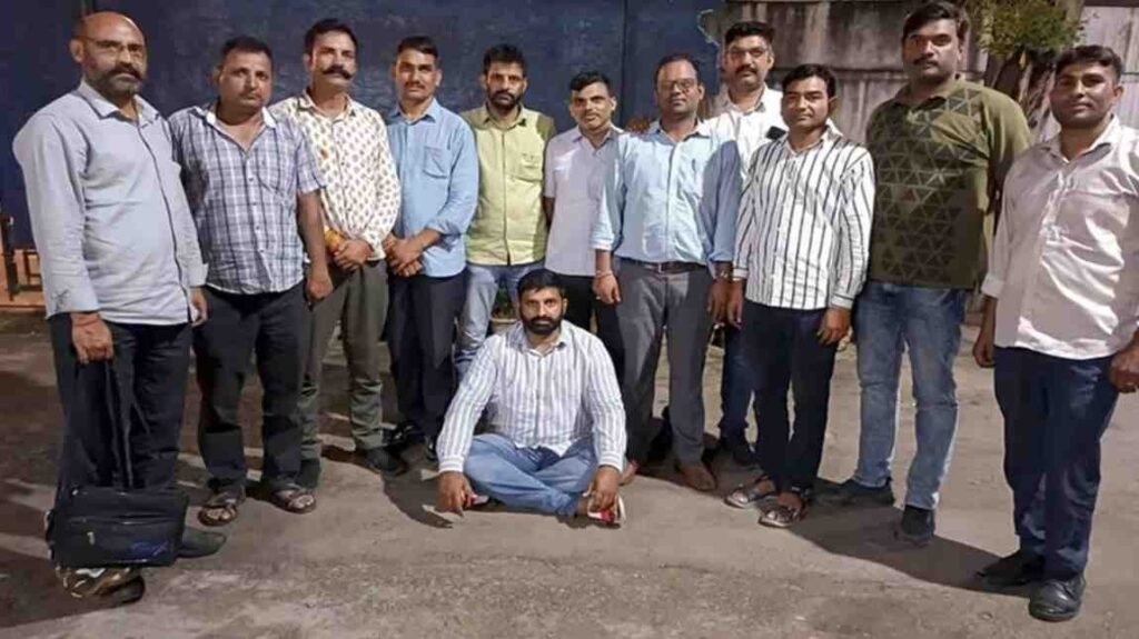 Former NSG Commando : देश का हीरो बना तस्कर: 26/11 कमांडो गांजा तस्करी में गिरफ्तारz