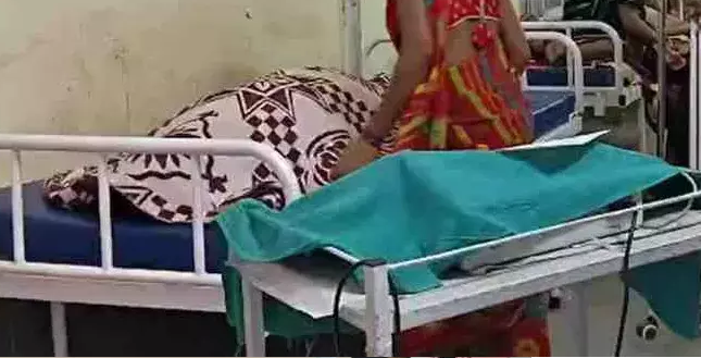 Gariaband lightning accident: बिजली गिरने से गर्भवती महिला बची, दो महिलाओं की मौके पर मौत