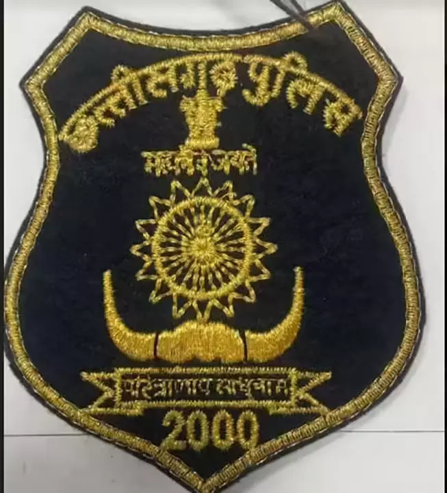 Police station incharge suspended: ग्रामीणों ने की थी शिकायत, फिर भी थाना प्रभारी ने नहीं की कार्रवाई