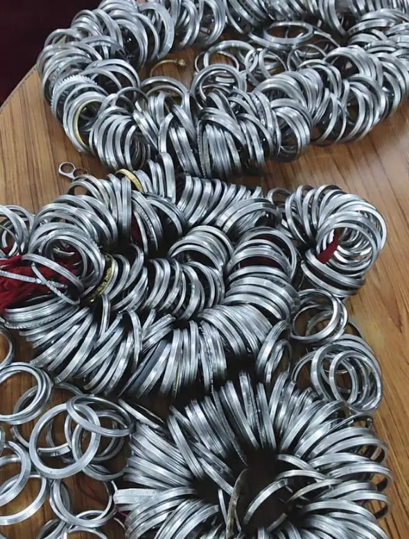 Conspiracy failed in temple: नवरात्र पर रतनपुर में हाई अलर्ट, हथियारनुमा वस्तुएं जब्त