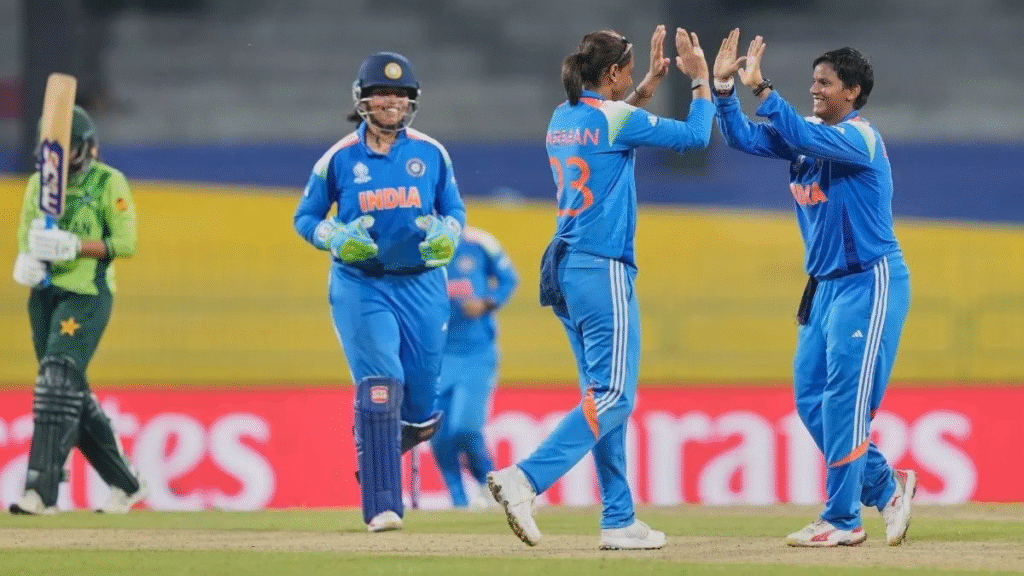 IND W vs PAK W 2025: भारत की बेटियों ने पाक को चटाई धूल, सोशल मीडिया पर ऑपरेशन सिंदूर छाया